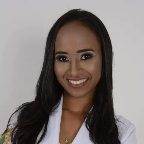 Letícia 1